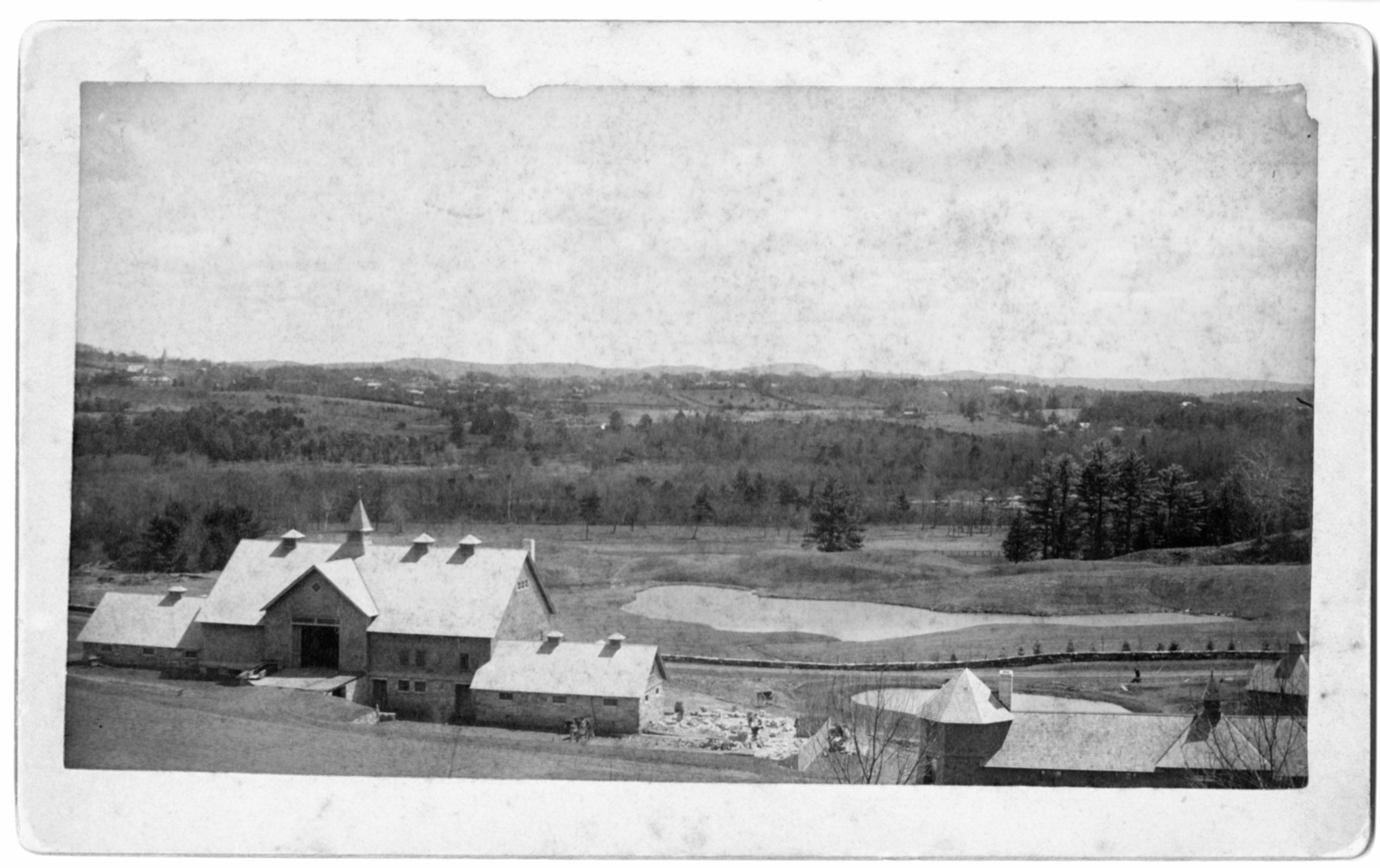 Stonover Farm with pond